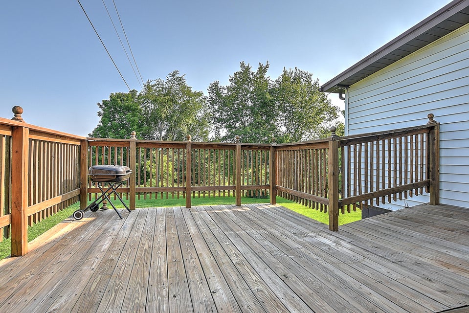 Photo #27: 256 Meadowbrook Road