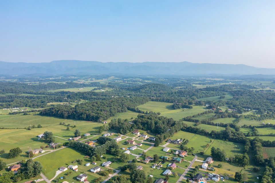 Photo #50: 256 Meadowbrook Road