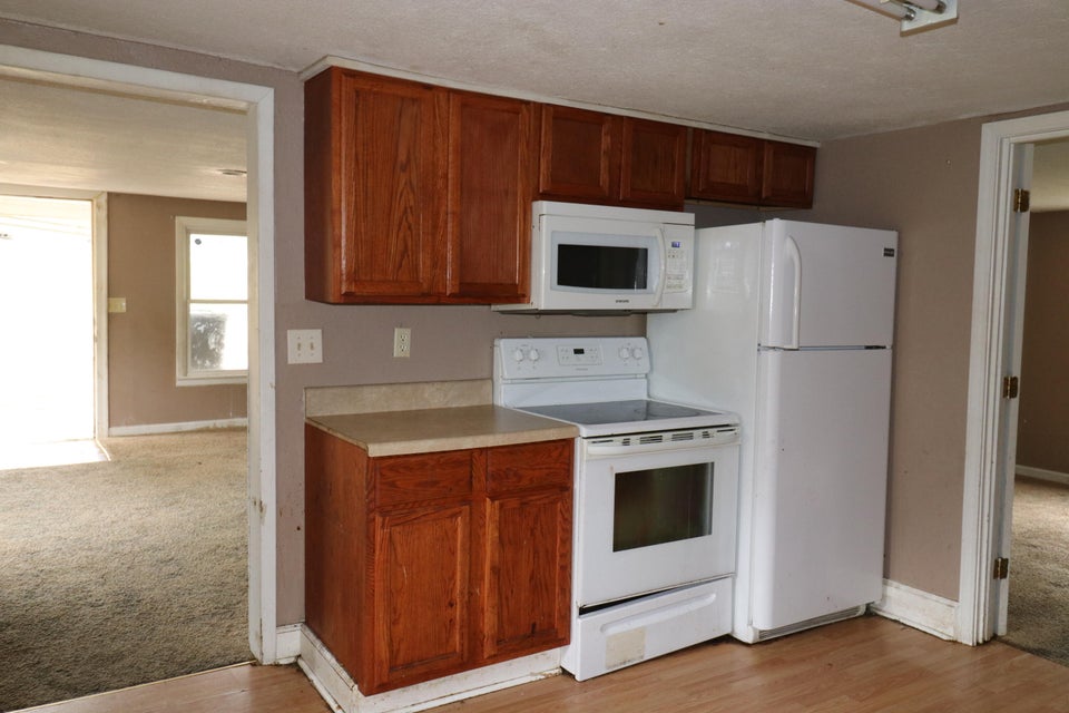 Photo #5: 1212 Fairview