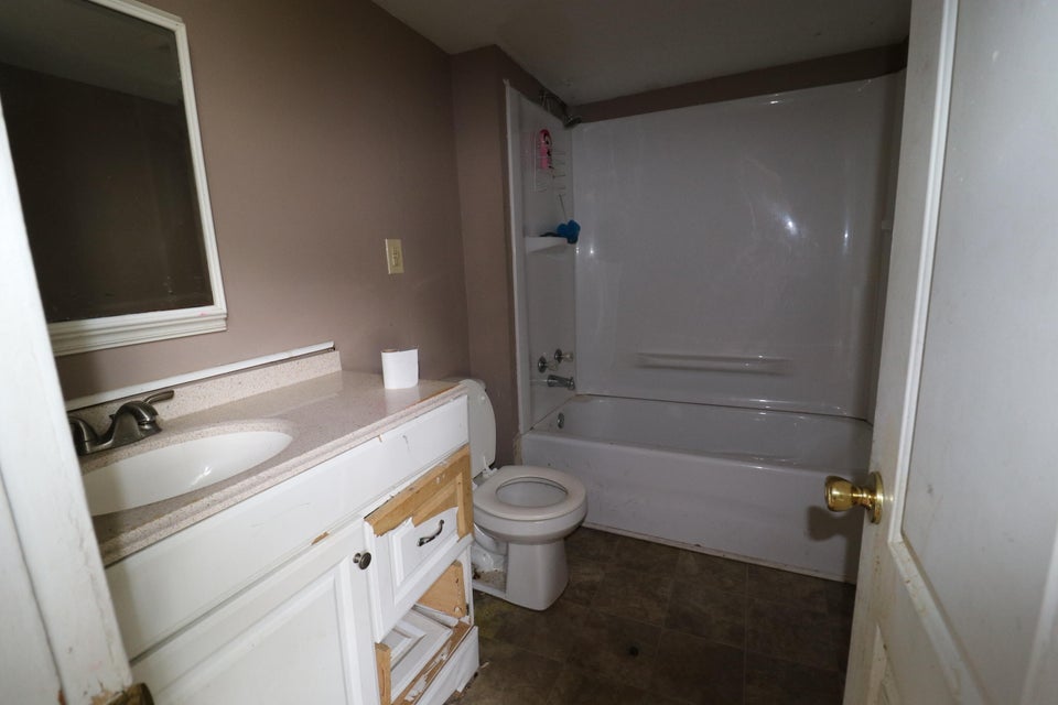 Photo #6: 1212 Fairview