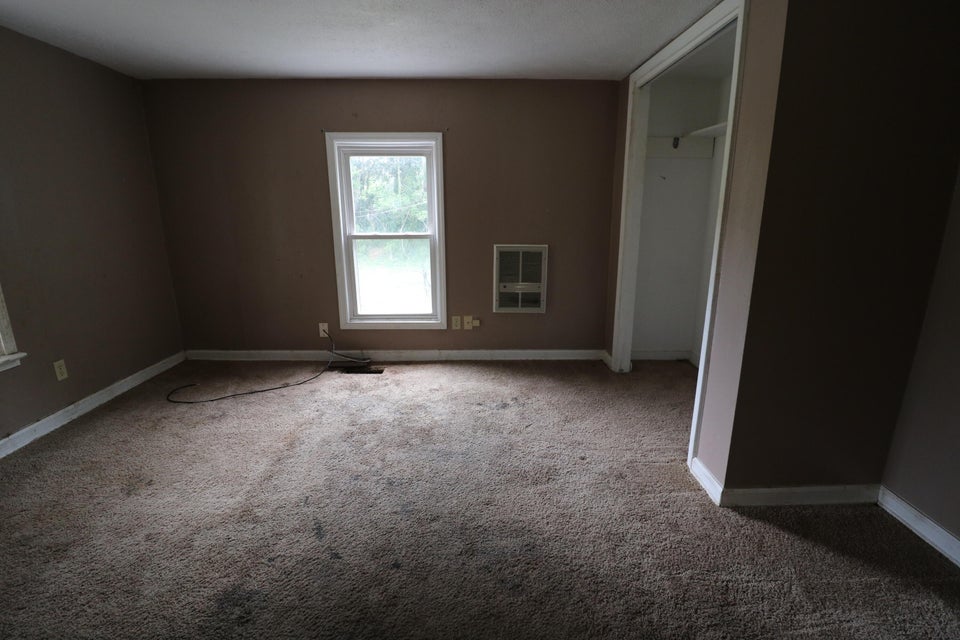 Photo #7: 1212 Fairview