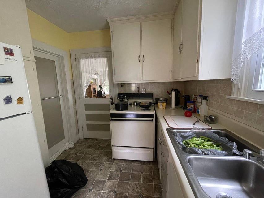Photo #16: 714 Tuggle Hill Road