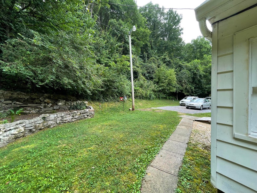 Photo #5: 714 Tuggle Hill Road