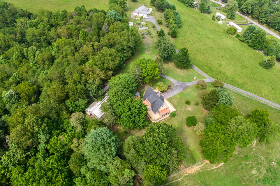 Photo #5: 1792 Mount Holston Road