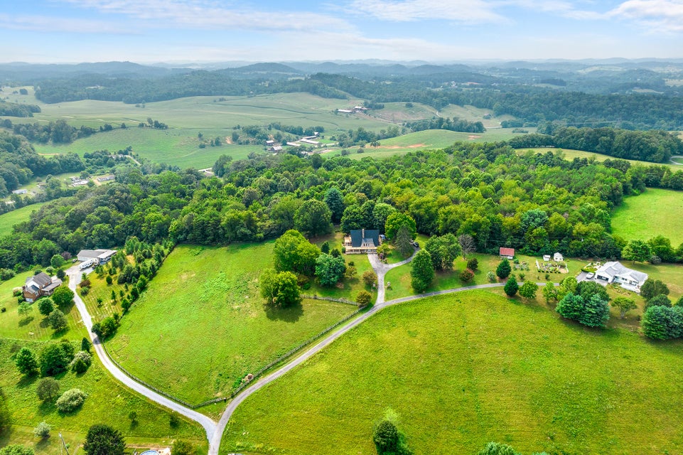 Photo #6: 1792 Mount Holston Road