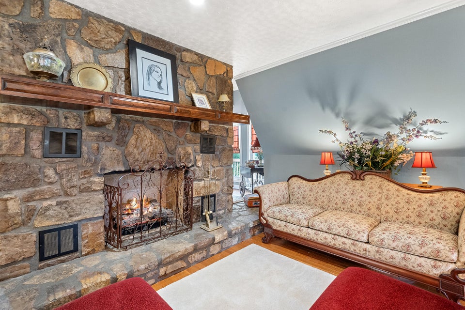 Photo #23: 1792 Mount Holston Road