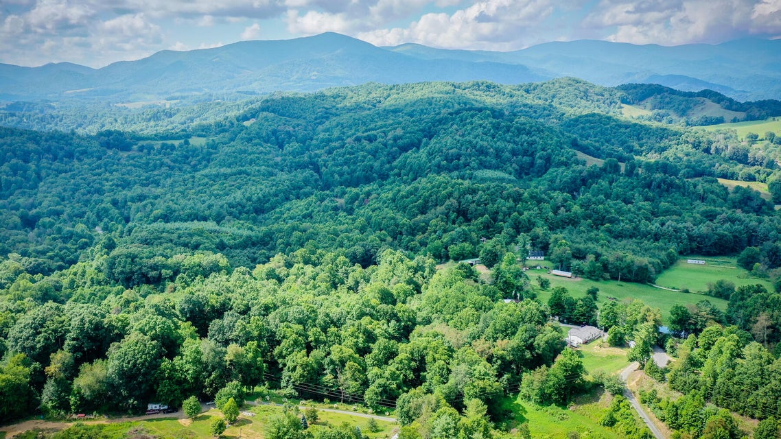 Photo #14: 136 Walnut Mountain Road
