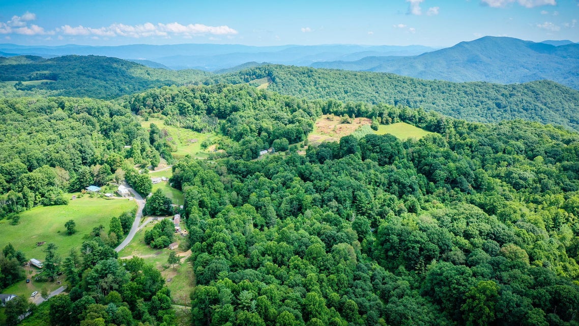 Photo #16: 136 Walnut Mountain Road