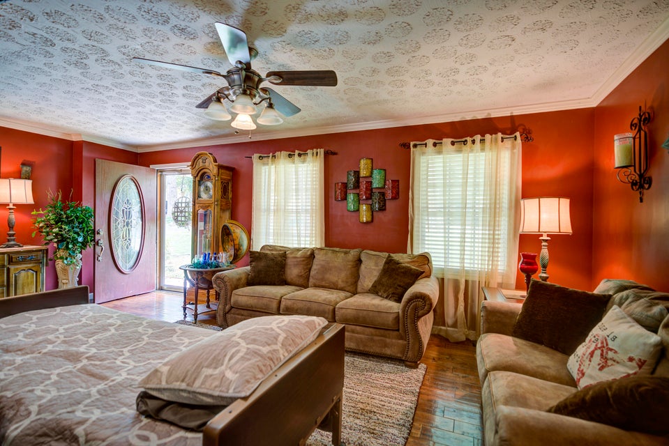 Photo #6: 104 Pleasant Drive