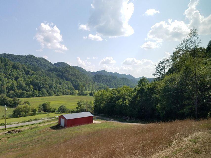 Photo #4: 1473 Tazewell Road - Off Road