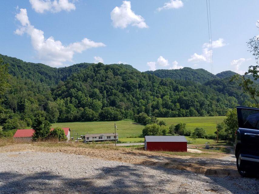 Photo #35: 1473 Tazewell Road - Off Road