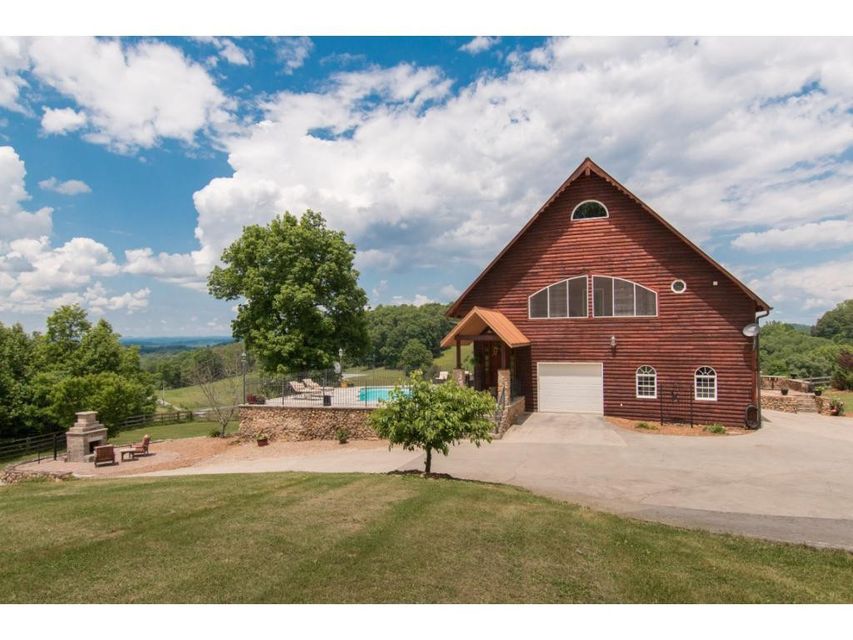 Photo #2: 1343 Chinquapin Grove Road