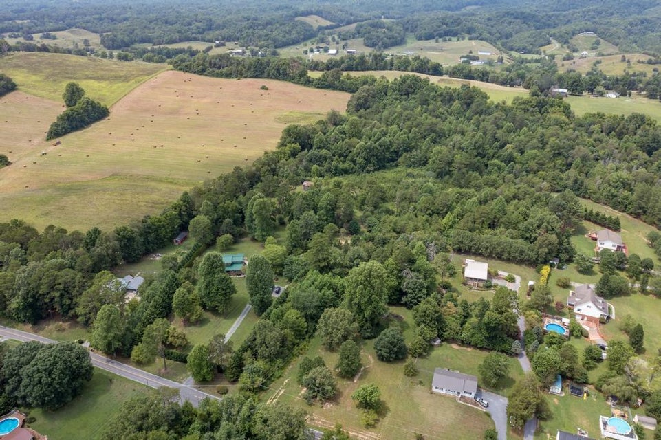 Photo #34: 202 W Caney Creek Road