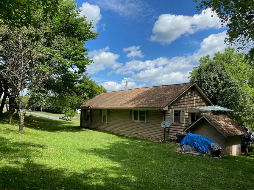 Photo #17: 246 Riverview Drive