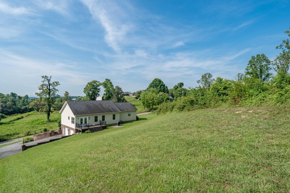 Photo #47: 410 Highland Church Road