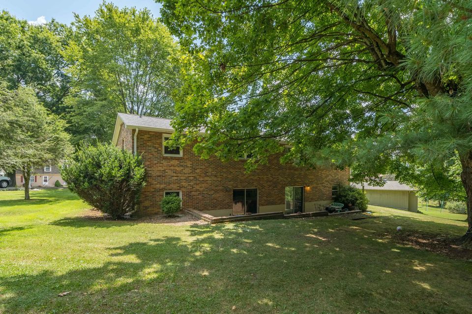 Photo #27: 255 Wildwood Drive