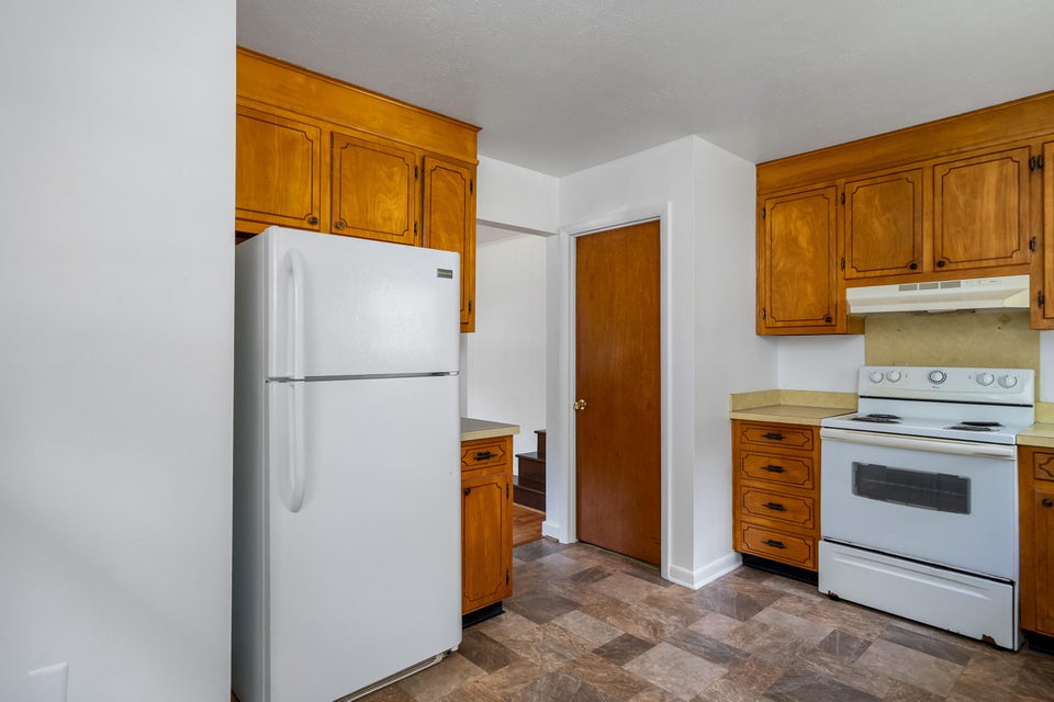 Photo #14: 255 Wildwood Drive