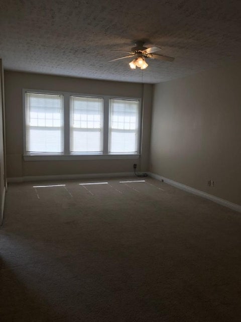 Photo #14: 701 Locust Street