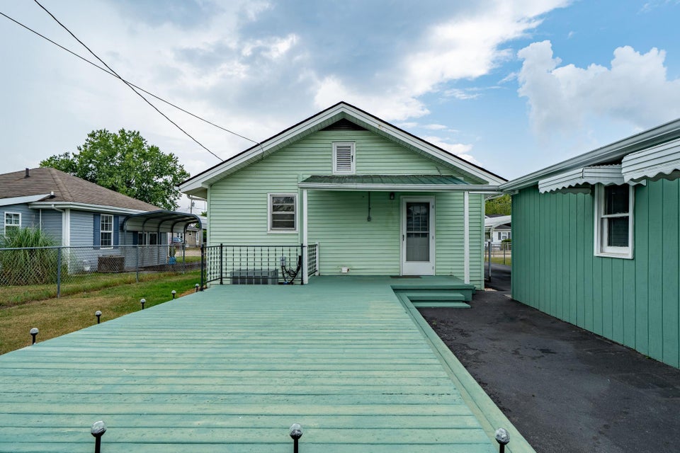 Photo #17: 1474 Sevier Avenue