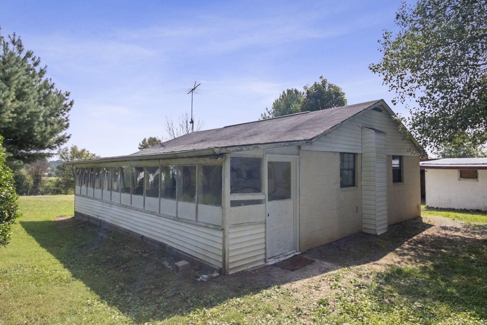 Photo #2: 265 Hogan Lane