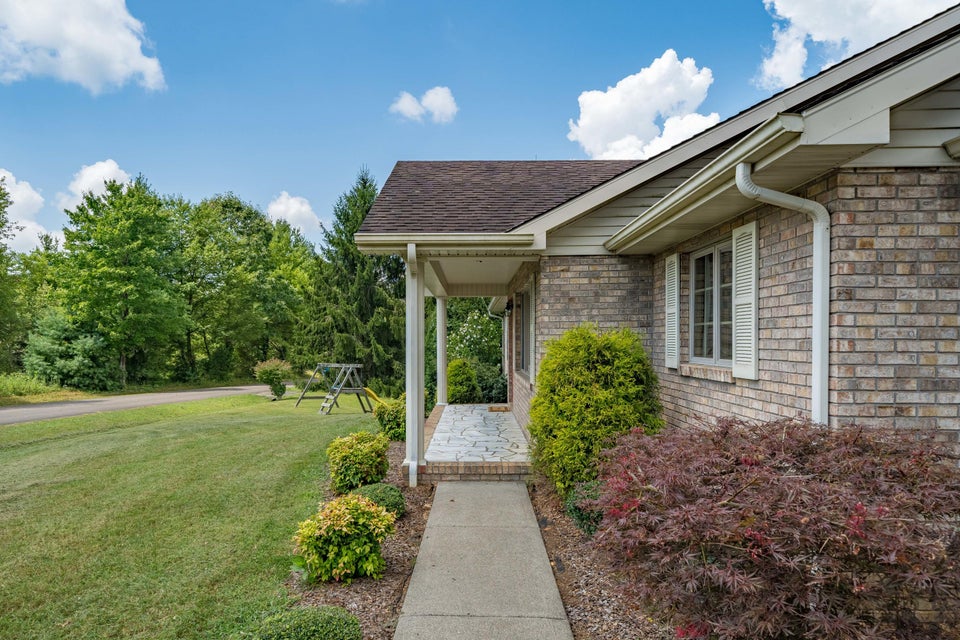 Photo #4: 451 Highland Acres