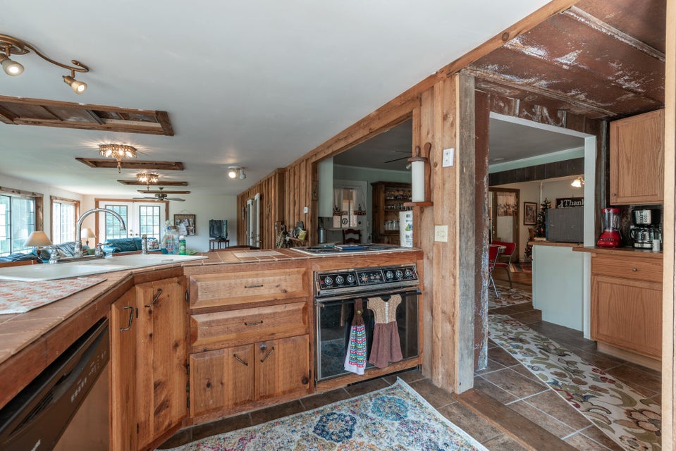 Photo #36: 11036 Mendota Road
