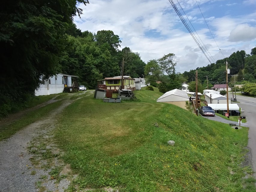 Photo #10: 1342 Farmer Street
