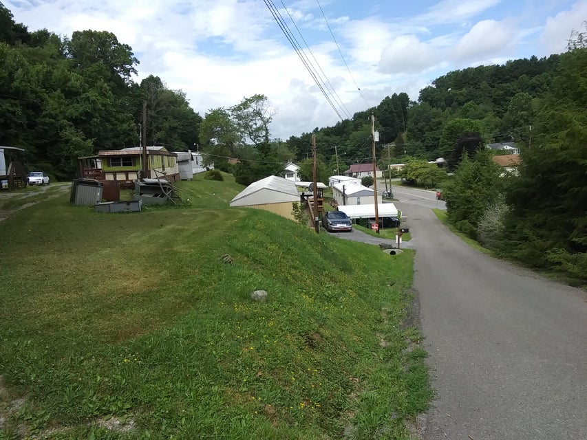 Photo #11: 1342 Farmer Street