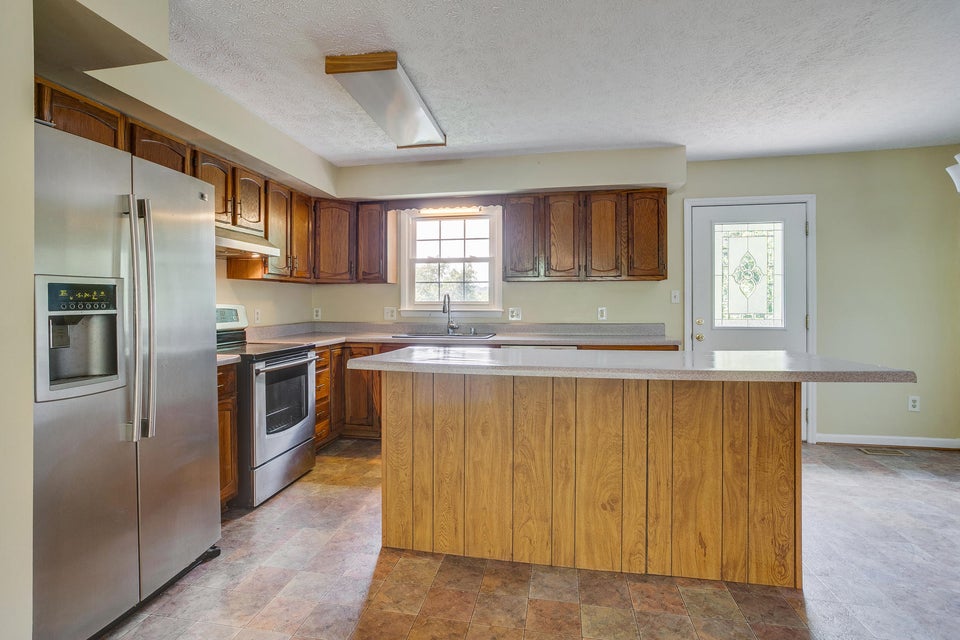 Photo #12: 3533 Mcintosh Drive