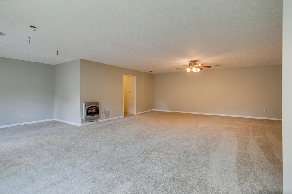 Photo #28: 3533 Mcintosh Drive