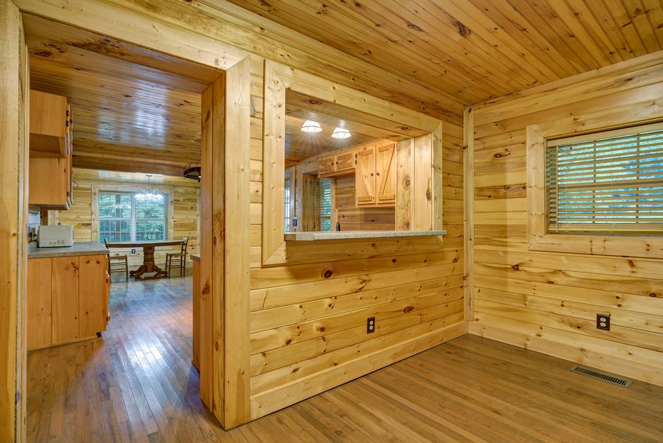 Photo #16: 932 Castene Rd