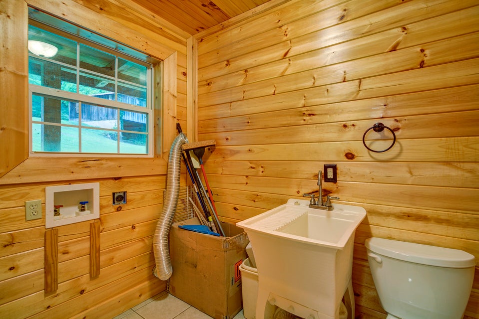 Photo #21: 932 Castene Rd