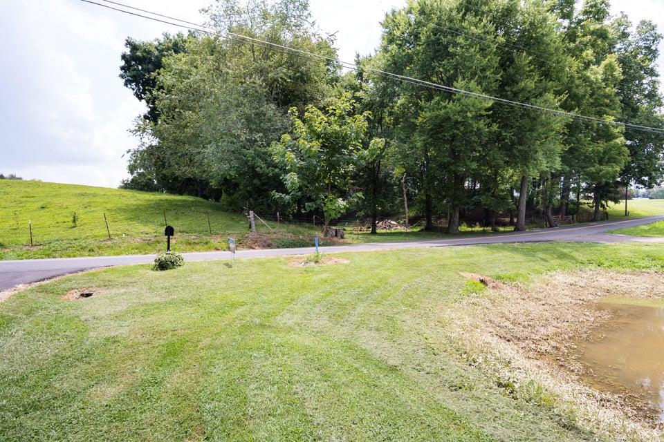 Photo #28: 194 Telford School Road