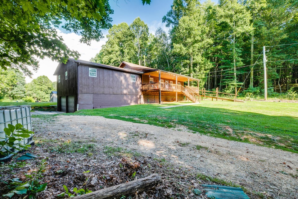 Photo #3: 543 Cave Springs Road