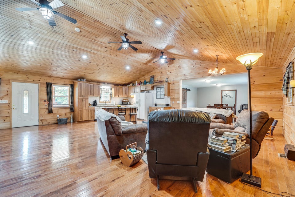 Photo #11: 543 Cave Springs Road