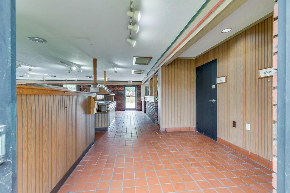 Photo #20: 1216 N Main Avenue Avenue