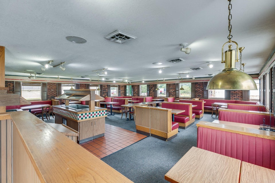 Photo #23: 1216 N Main Avenue Avenue