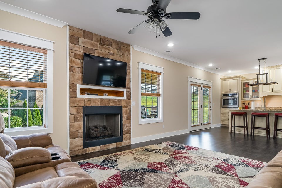Photo #39: 3216 Monroe Way