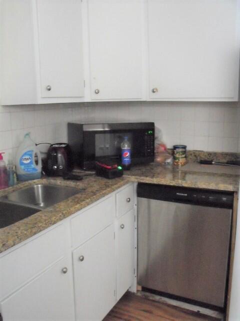 Photo #9: 1111 Lark Street