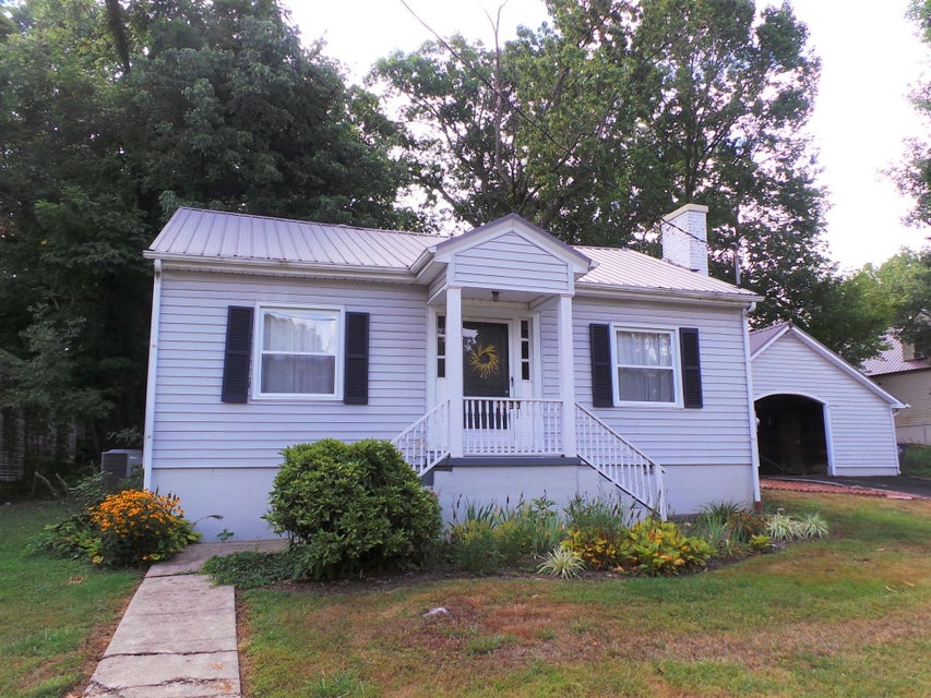 Photo #1: 3249 Ashley Street