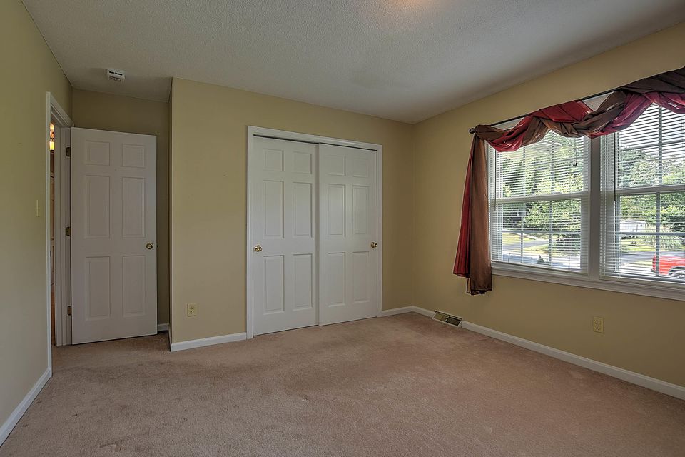 Photo #18: 2200 Camelot Circle