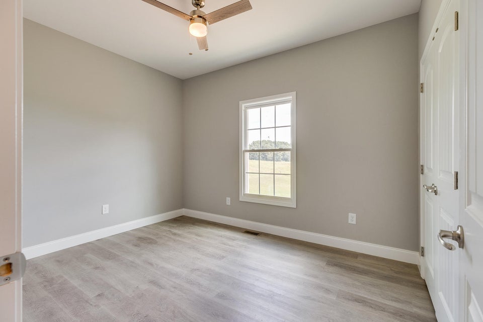 Photo #26: 1054 Henderson Court