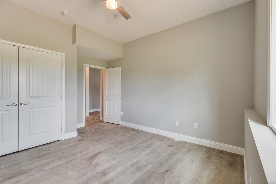 Photo #38: 1054 Henderson Court