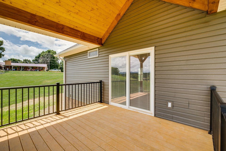 Photo #47: 1054 Henderson Court