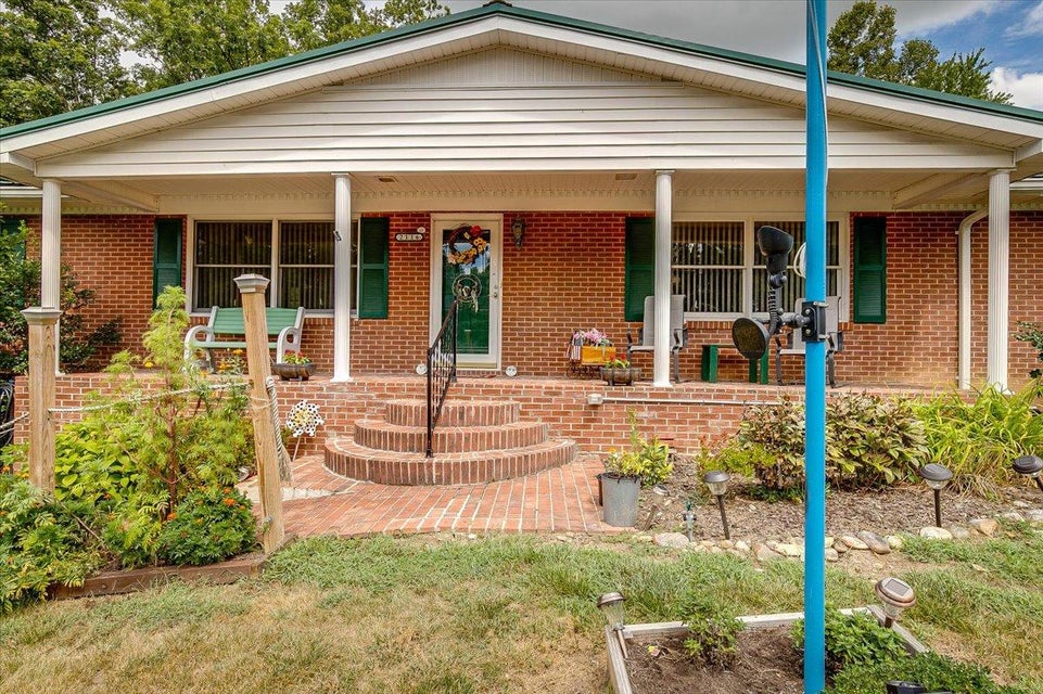 Photo #3: 2116 Beechnut Drive
