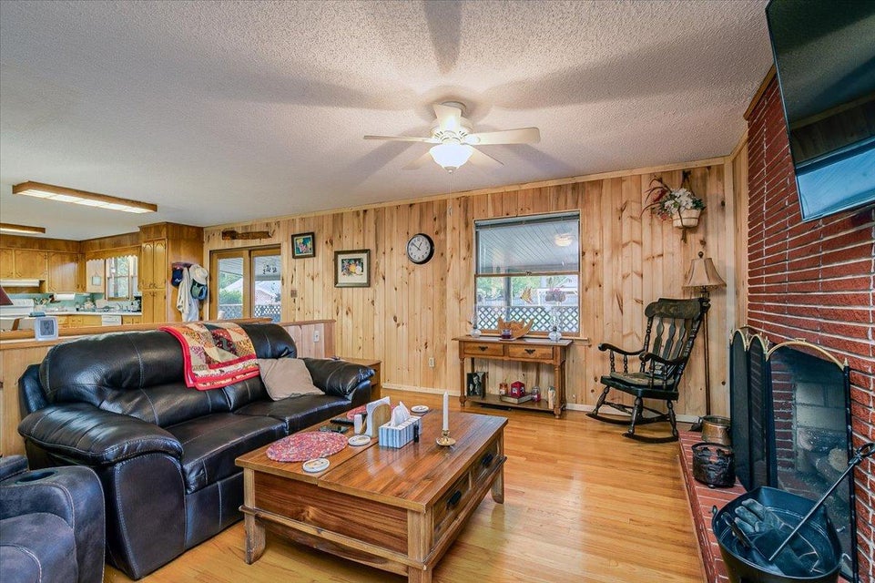 Photo #19: 2116 Beechnut Drive