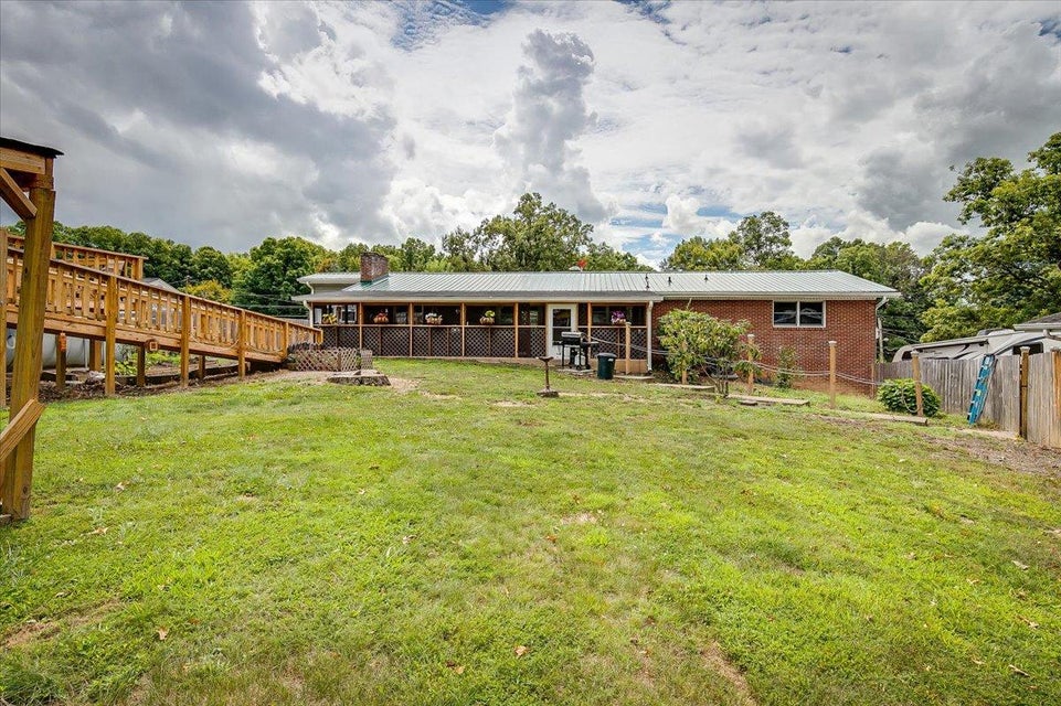 Photo #40: 2116 Beechnut Drive