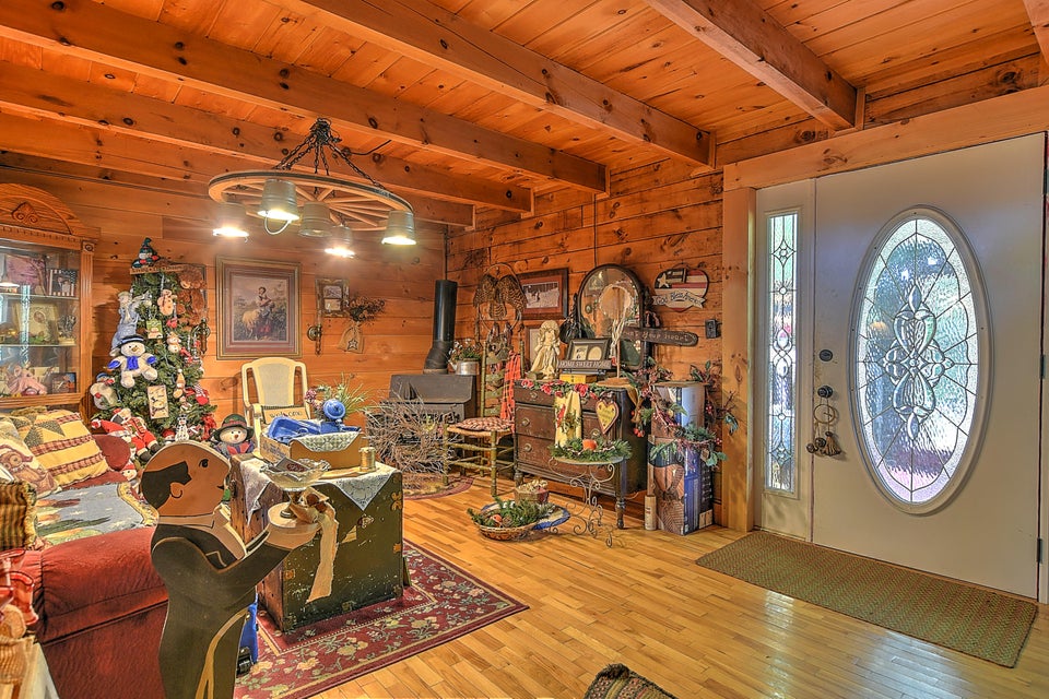 Photo #3: 451 Ozark Drive