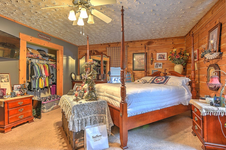 Photo #10: 451 Ozark Drive
