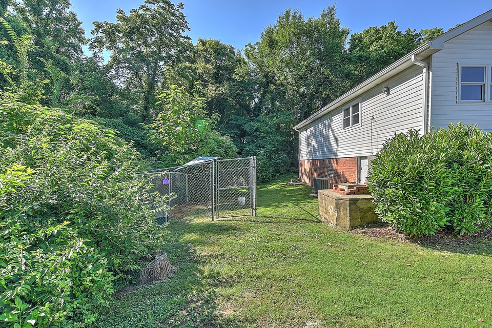 Photo #26: 5737 Fort Henry Drive
